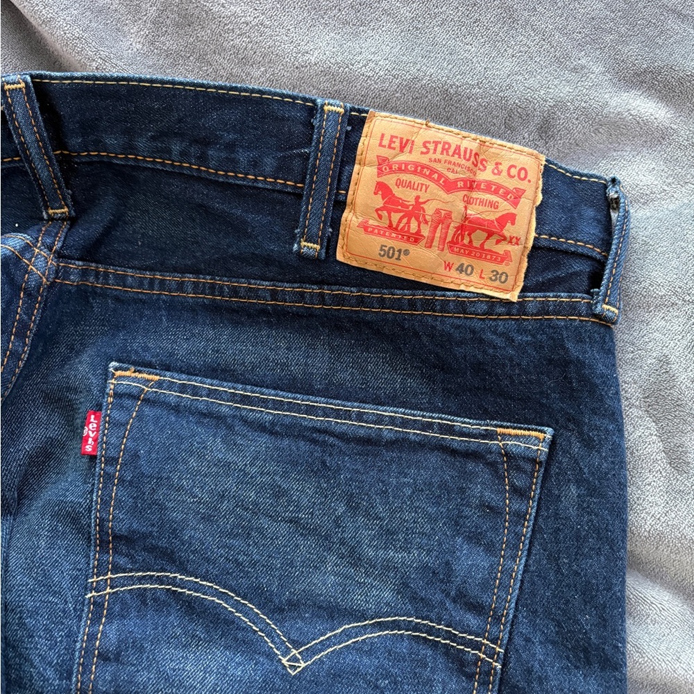 Men’s Levi 501 Jeans